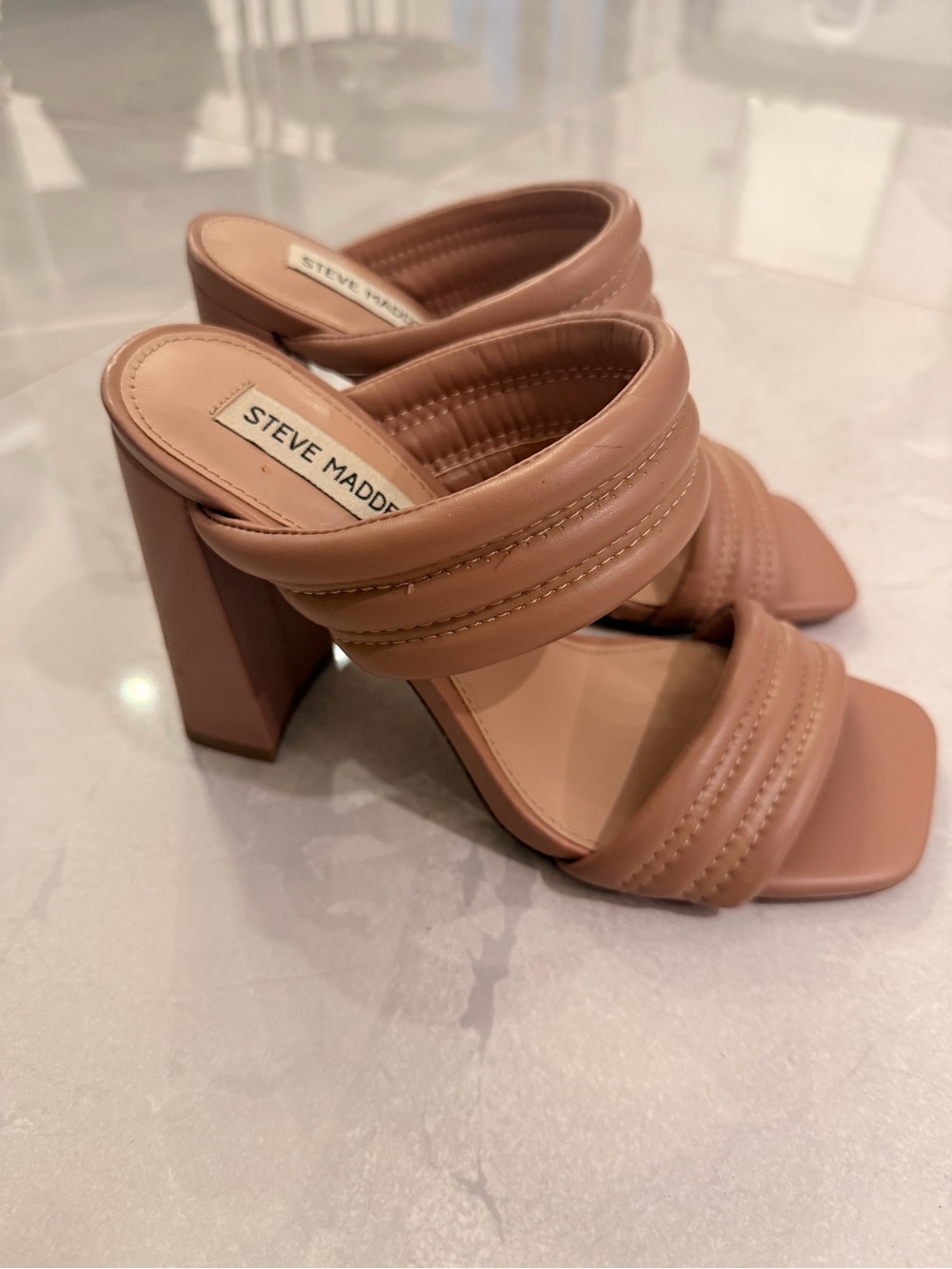 Steve Madden Blush Tan Quilted Strap Block Heel Sandals - Picture 1 of 10